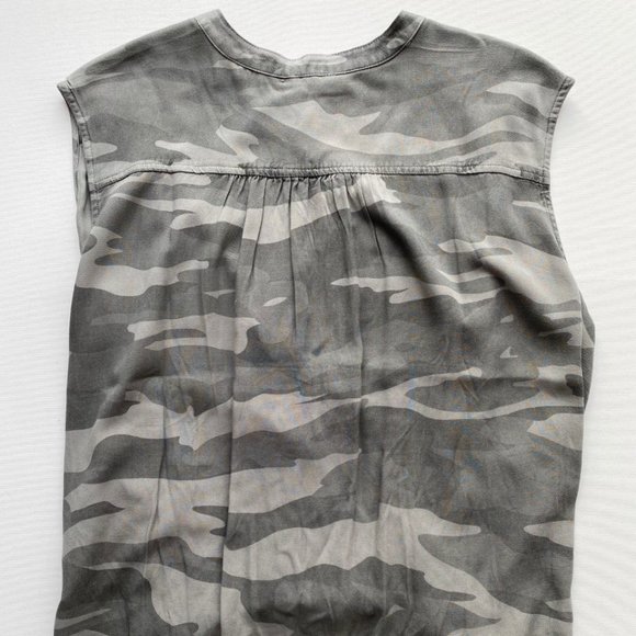 Splendid Camo Surplice Front Crossover Top - Picture 4 of 5